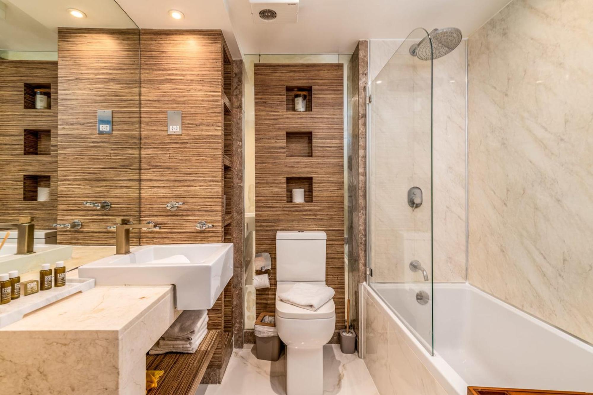 Canary Wharf Retreat With Free Secure Parking 伦敦 外观 照片