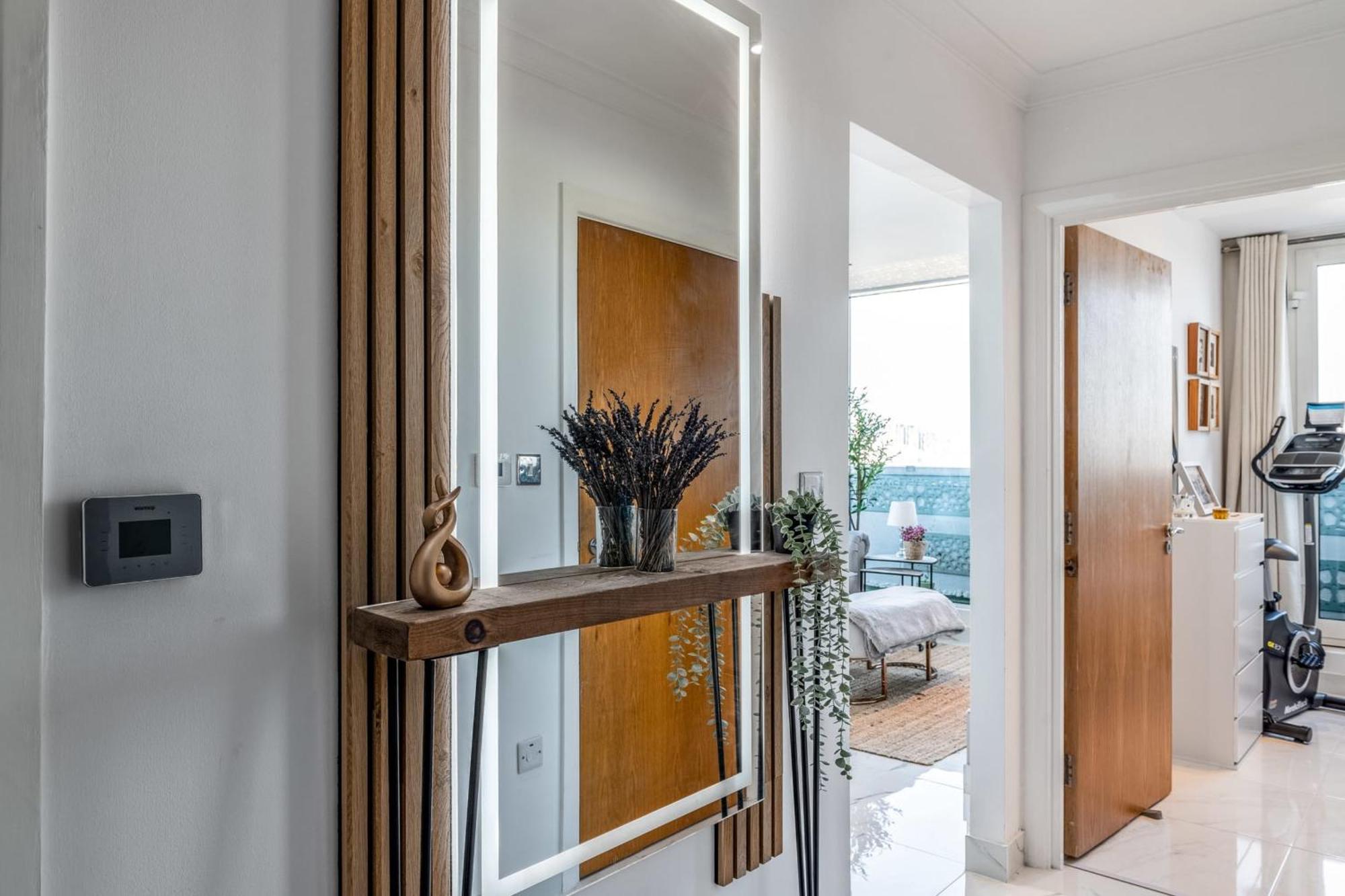 Canary Wharf Retreat With Free Secure Parking 伦敦 外观 照片