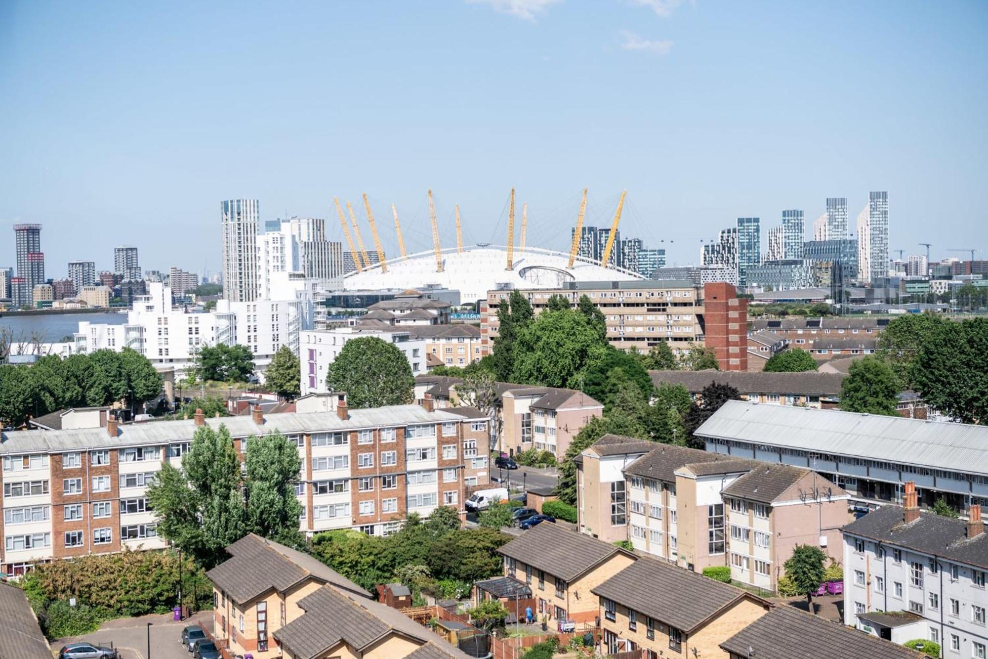 Canary Wharf Retreat With Free Secure Parking 伦敦 外观 照片