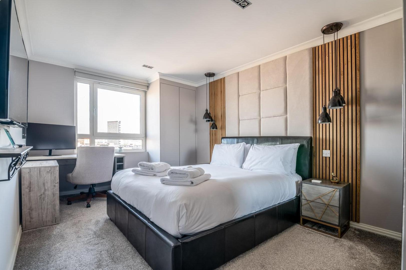 Canary Wharf Retreat With Free Secure Parking 伦敦 外观 照片