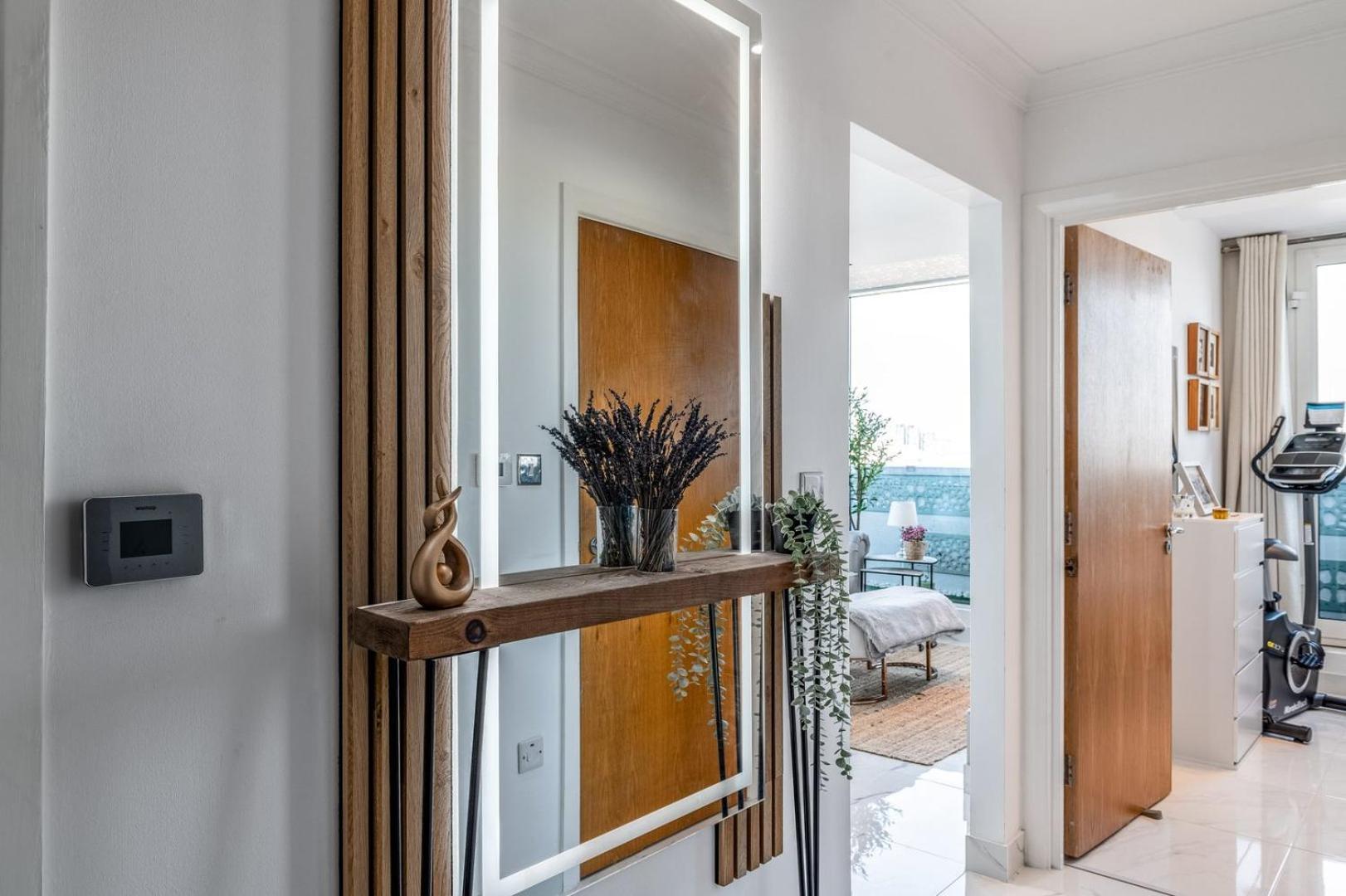 Canary Wharf Retreat With Free Secure Parking 伦敦 外观 照片